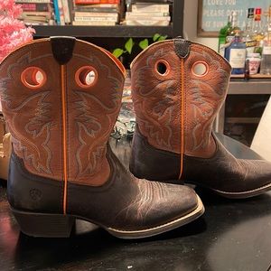 Ariat boys cowboy boot - worn once
